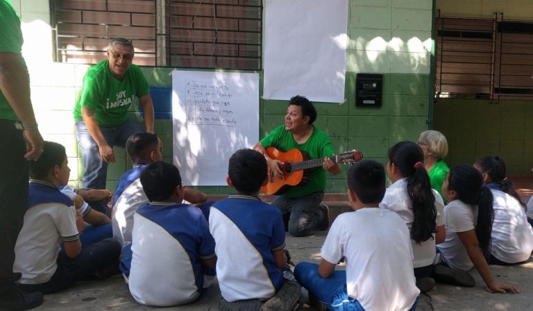 Connecting through music: music making in Suchitoto